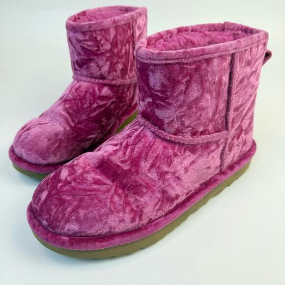 UGG • Classic Mini Pink Velvet Ankle Boots - Picture 1 of 10